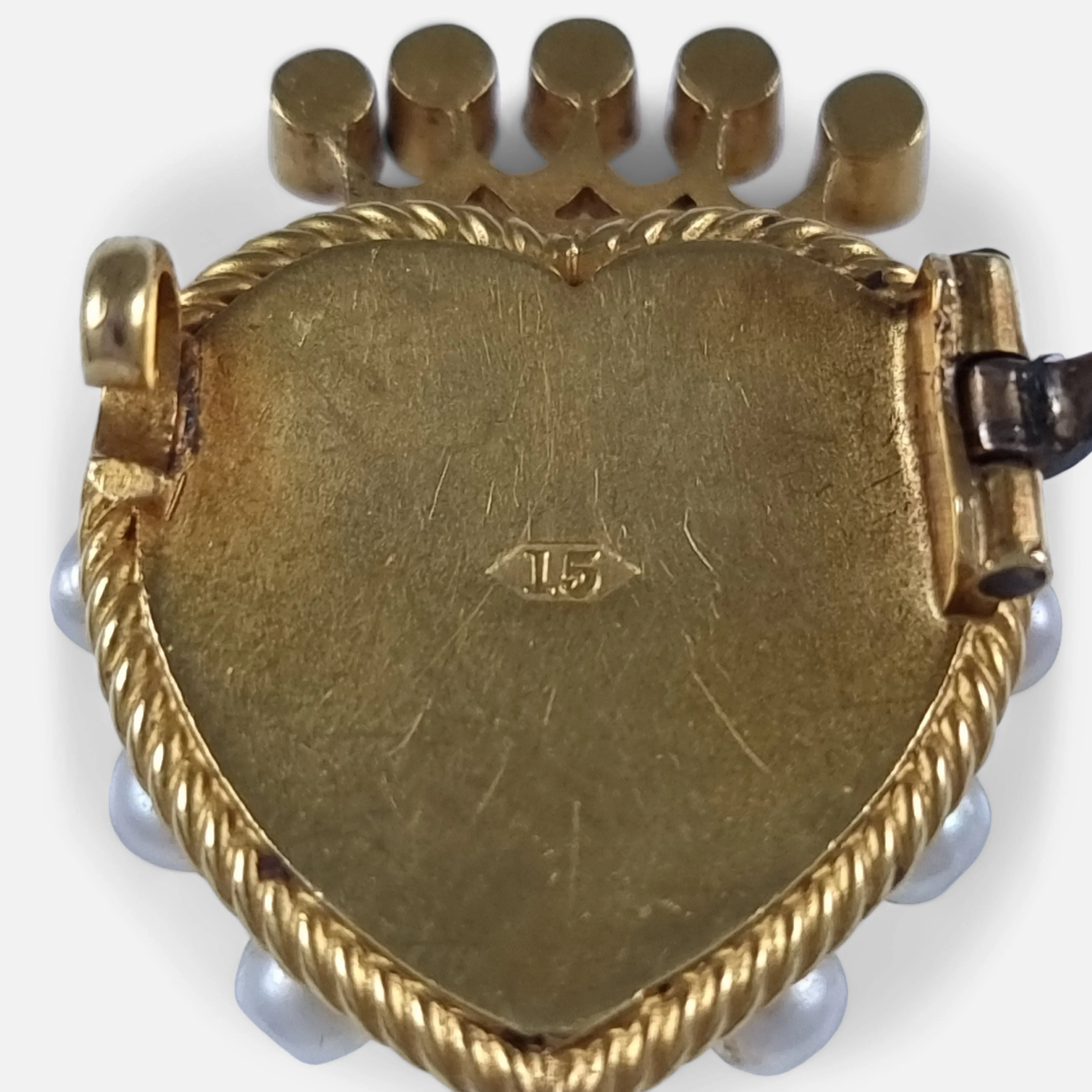 Victorian 15ct Gold Chalcedony and Pearl Heart Brooch