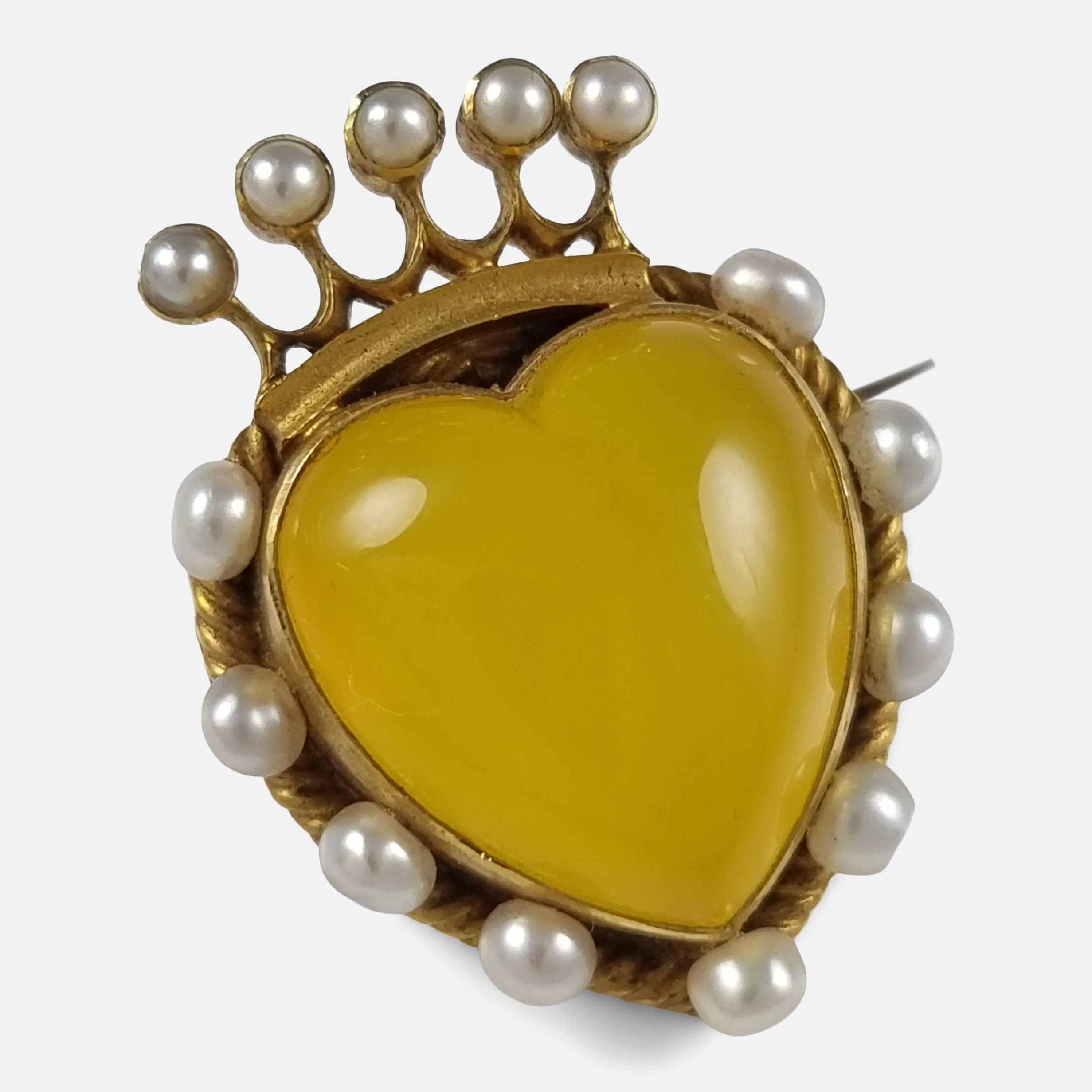 Victorian 15ct Gold Chalcedony and Pearl Heart Brooch