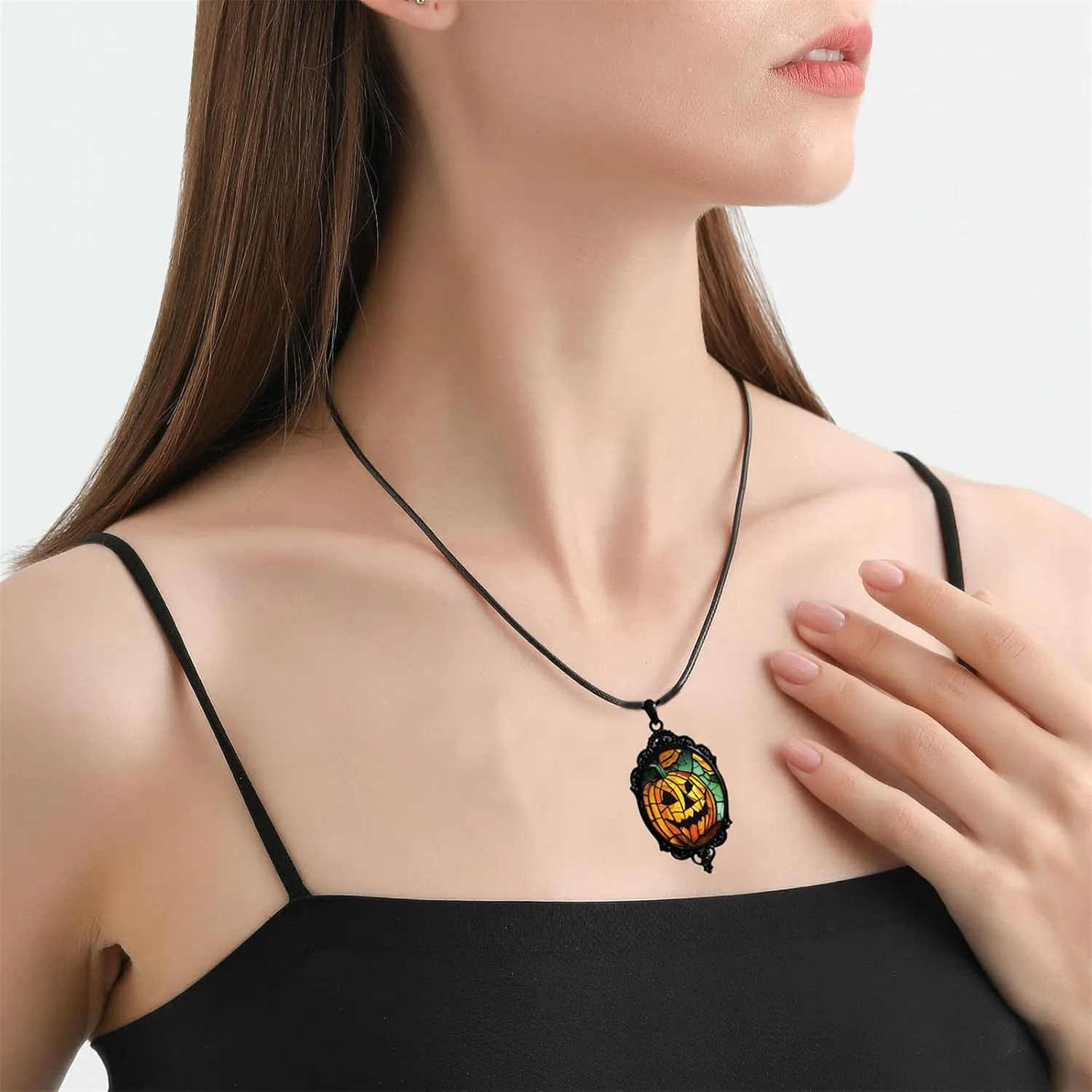 WCRAZYE Gothic Pumpkin Necklace for Men Women Halloween Fashion Chic Goth Vintage Mysterious Witch Pendent Cameo Necklace Halloween Mystic Witch Universal Jewelry Gifts 